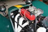 Caterham interieur rouge nez jaune voiture verte jantes Prisoner 15