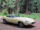 Jaguar type E 1970 cabriolet serie 2 4200 cc boite 4 Primerose Yellow