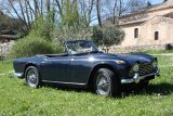 TR4 AIRS 1967 Bleue Marine interieur noir 2138cc avec overdrive